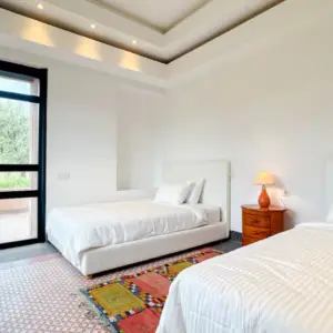 Retraite - Chambre partagée - lits simples séparés